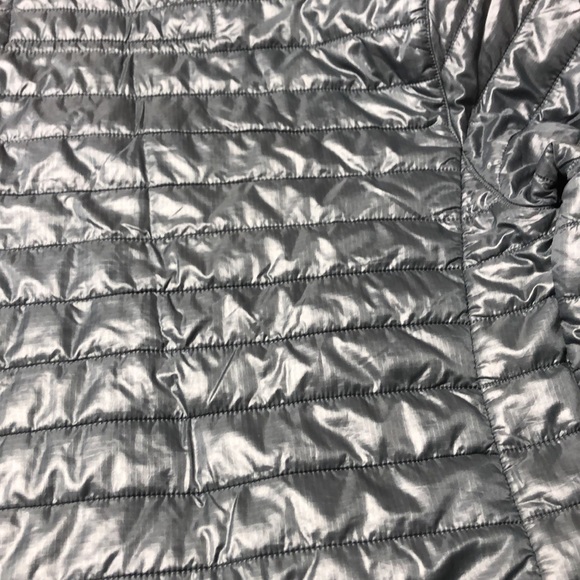 J. Crew Gray quilted packable jacket - Picture 6 of 6